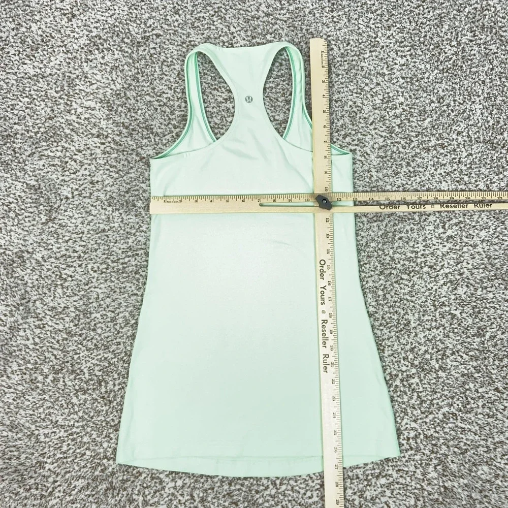 Lululemon Tank Top Womens Small Green Scoop Neck Racerback Yoga Gym Workout Logo